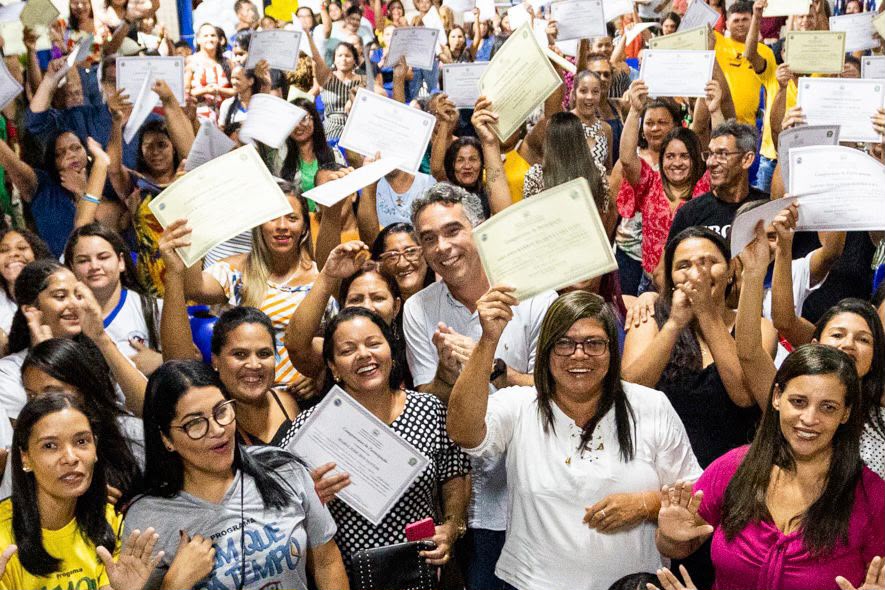 Rafael Brito leva oportunidades para a juventude de Maceió e reforça luta por novos projetos