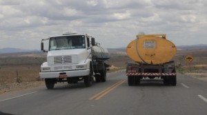41 municípios alagoanos serão contemplados com a distribuição de água por meio das atividades 200 carros-pipas na próxima segunda-feira (11).