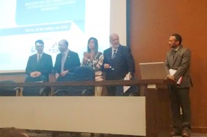 O Tribunal de Contas dos Municípios da Bahia, em parceria com a União dos Municípios, nesta sexta-feira (29/04), reuniu gestores municipais para mais uma edição do Encontro de Orientação do TCM, voltado exclusivamente para o encerramento de mandato dos prefeitos e presidentes das Câmaras Municipais.