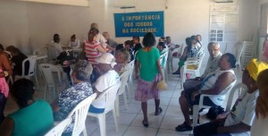 Idosos do Serviço de Convivência e Fortalecimento de Vínculos (SCFV) da Secretaria Municipal de Assistência Social (Semas).