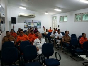 Evento será dividido em dois círculos de palestras que formarão duas turmas, o primeiro aconteceu nesta terça-feira (24), das 8h às 12h, no auditório do Cerest-AL.