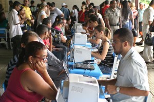 9b9326ae0c5deaf0177f21211583c5e9