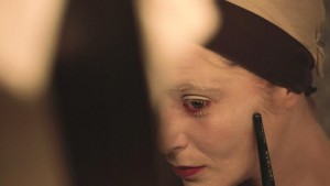 A estreia acontece nesta quinta-feira (19).