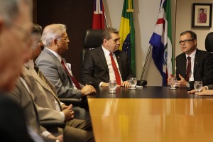 Washington Luiz e João Ricardo Costa estiveram reunidos na manhã desta quarta (8), no TJ/AL