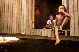 Foco central do programa da Primeira infância é fortalecer a rede de proteção para crianças entre 0 e 6 anos de idade, em situação de vulnerabilidade social (radar primeirainfancia.org.br) 