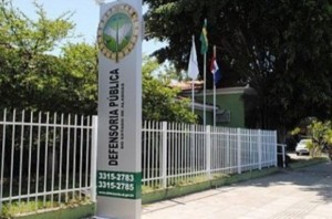 Decisão, proferida na segunda-feira (20), estabelece multa de R$ 10 mil por dia de descumprimento.