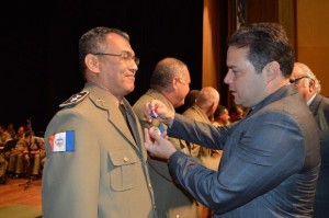 Cerimônia de entrega ocorrerá na próxima quinta-feira (25), a partir das 9h, nas dependências do Teatro Deodoro.