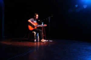 Fechado para reforma, o restaurante reabre nesse sábado (6), às 20h, para o show de Thiago Vasconcelos; na quarta-feira (10) a nova casa será inaugurada.