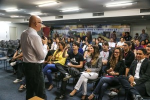 Manual de Redação a assessores de comunicação do Governo de Alagoas e ajustes na comunicação institucional foram apresentados nesta segunda-feira (15) aos assessores.
