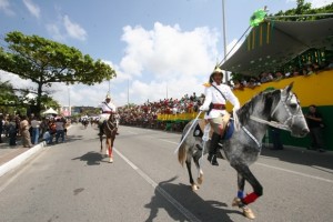 Desfile de 7 de Setembro: Governo de Alagoas definiu nesta sexta-feira (2) detalhes sobre a programação que ocorrerá na Avenida Duque de Caxias.