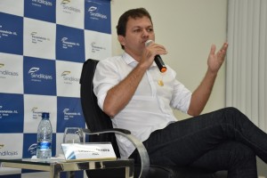 ELEIÇÕES - LINDOMAR