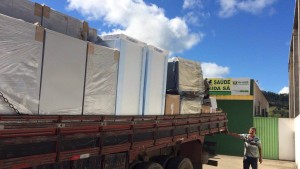 Entrega materiais Saúde SMC (1)