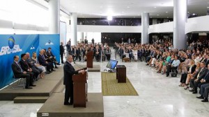 Brasília - DF 05/10/2016. Presidente Michel Temer e a Primeira-dama Marcela Temer durante cerimônia de Lançamento do Programa Criança Feliz. Foto: Beto Barata/PR