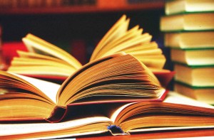 {94c32397ac7699e62182781f22326bf1}_livro_ufc_3533x2322x0