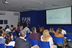 Thiago Ávila, superintendente de Produção da Informação e do Conhecimento da Secretaria de Estado do Planejamento, Gestão e Patrimônio (Seplag), foi um dos palestrantes.