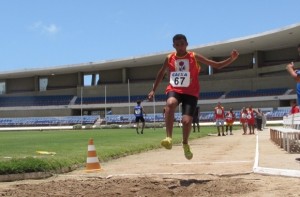 Competições prosseguem até este domingo (16).