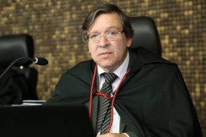 Desembargador João Luiz Azevedo Lessa, presidente do Tribunal de Justiça de Alagoas (TJ/AL)Desembargador João Luiz Azevedo Lessa, presidente do Tribunal de Justiça de Alagoas (TJ/AL)