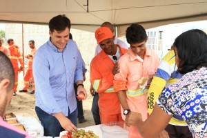 Lançado na manhã desta quarta-feira (18), o programa irá realizar ações de limpeza, poda de árvores, iluminação, entre outras ações integradas nos bairros de Marechal Deodoro.