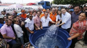 Governador Renan Filho ao lançar nesta quinta-feira (26) em Senador Rui Palmeira o maior programa de enfrentamento à estiagem em Alagoas