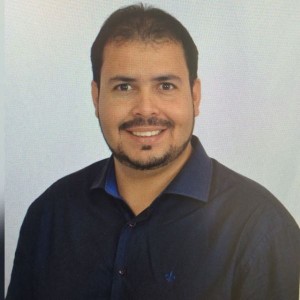 Vereador Emanoel Cardoso (PSDB) pediu a suspensão do reajuste 