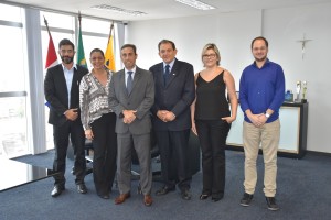Na sequência (): Ulisses Rocha (BB), Cláudia Pessôa (Fecomércio), Marco Sanches (superintendente BB), Wilton Malta (presidente da Fecomércio), Izabel Vasconcelos e Felippe Rocha (ambos Fecomércio)