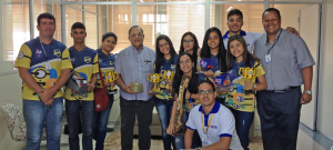 Equipe Atabótica apresentou o projeto em encontro com o direto regional do Senai, marben Loureiro