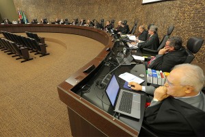 Pleno do Tribunal de Justiça de Alagoas, em sessão nesta terça-feira (25)