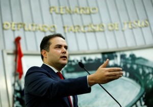 Renan Filho explicou que o Fundo Garantidor serve para que o Estado coloque em prática as Parcerias Público-Privadas (PPPs) e garante que essas parcerias possam ser executadas em Alagoas