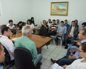 fotos-de-atalaia-reunião-469x380
