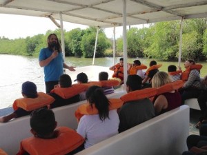 Projeto mostra aos participantes a realidade do Complexo Estuarino Lagunar Mundaú-Manguaba e da Área de Proteção Ambiental (APA) de Santa Riita