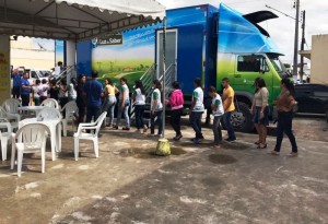 Caminhão Escola do Luz do Saber dá dicas em Arapiraca