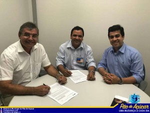flavio, caixa e alvaro