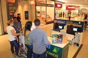 08-11-17 Estande Senai Maceó Shopping (JS) 26