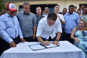 Licitação do trecho de 3,6 quilômetros foi autorizada nesta quinta (23), pelo governador Renan Filho, no primeiro dia do Governo Presente no Alto Sertão