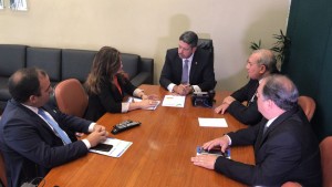 Prefeitos alagoanos com o deputado Arthur Lira e com o senador Benedito de Lira