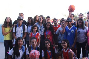 entrega_de_kits_esportivos_no_8_governo_presente_credito_igor_nascimento_20171124_1514602214